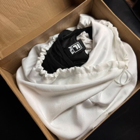 Fila Platform Sneakers - Size 6 - New In Box - Picture 2 of 10